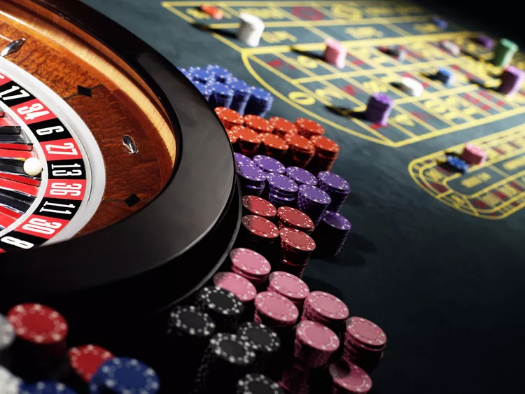 Love responsible gambling? HolyLuck Casino's accountability focus