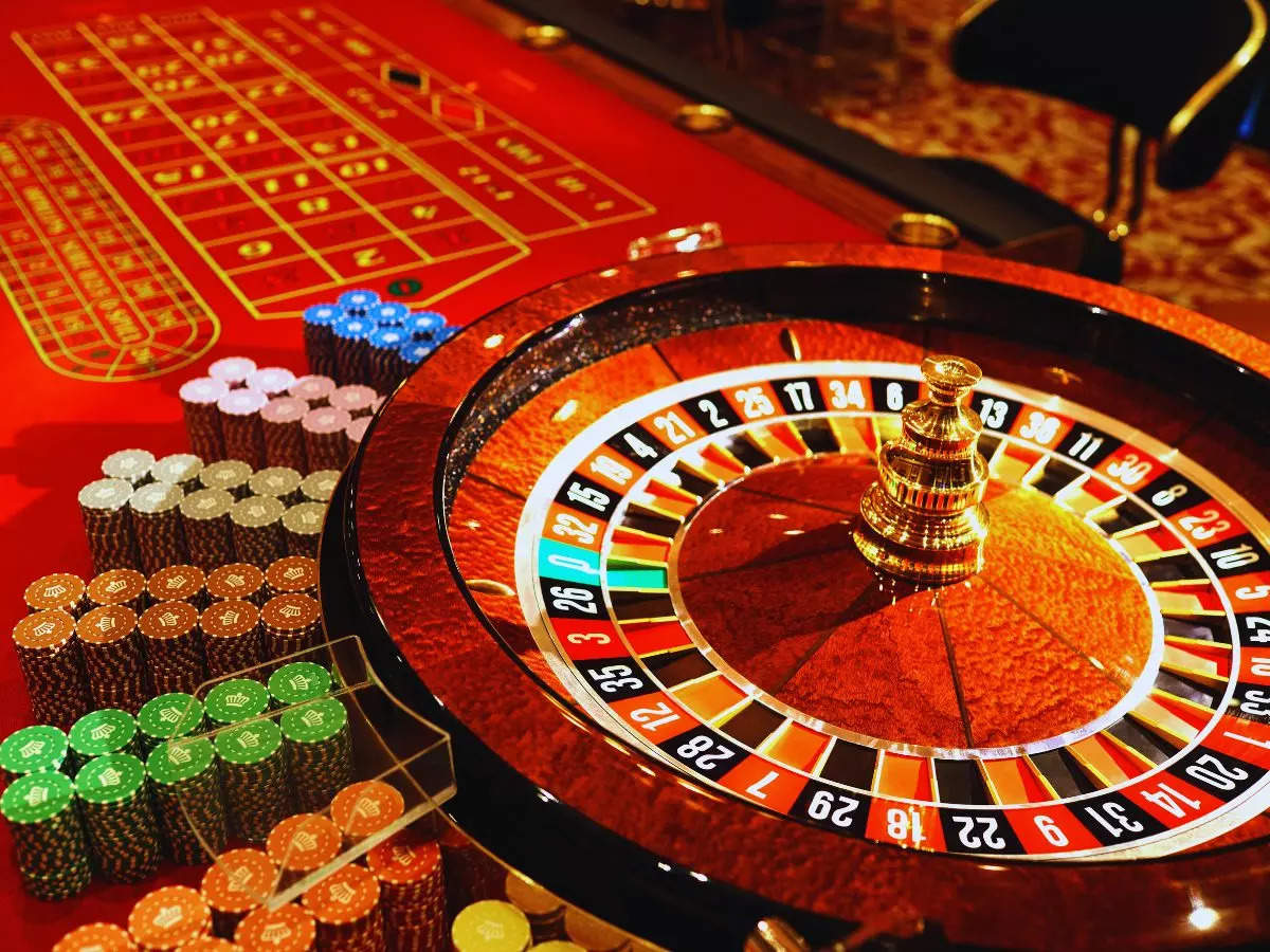 Discover exhilarating casino games and play to defeat the odds